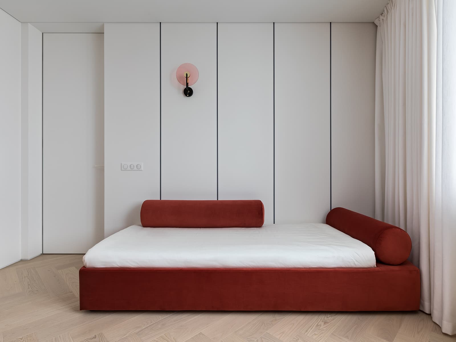 Кровать со стенками с 3 сторон