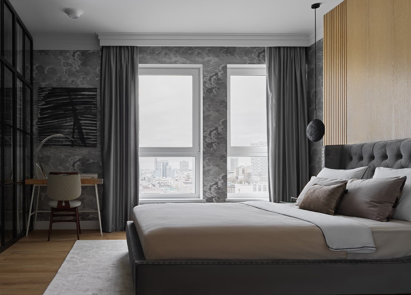 Строгий интерьер квартиры для молодой женщины-юриста – проект Алисы Басовой