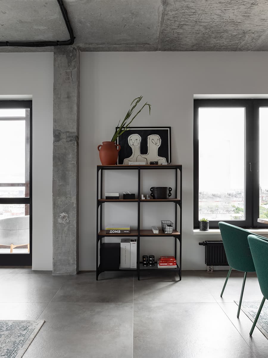 Контрастный интерьер офиса для челябинского архитектурного бюро – проект Юлии Стариковой