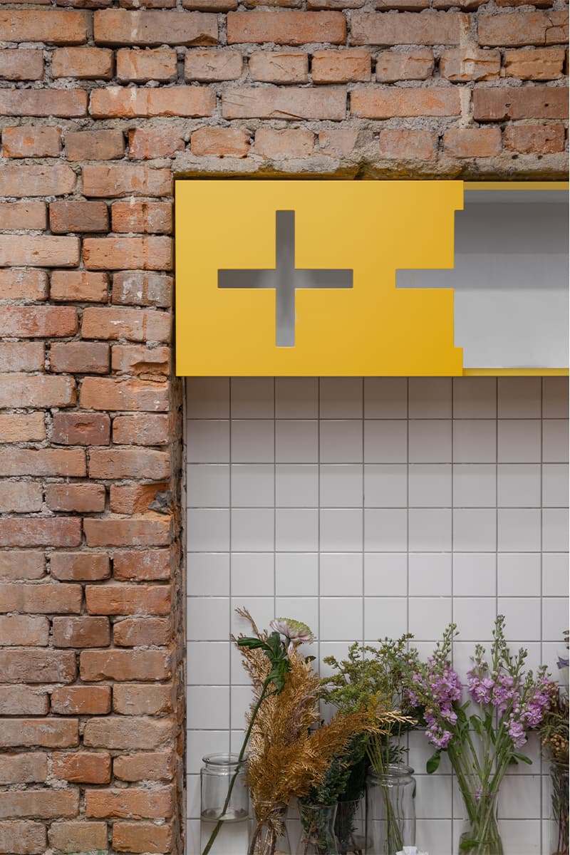 Авангардистский интерьер цветочного магазина в Екатеринбурге – проект дизайн-бюро Zavod11