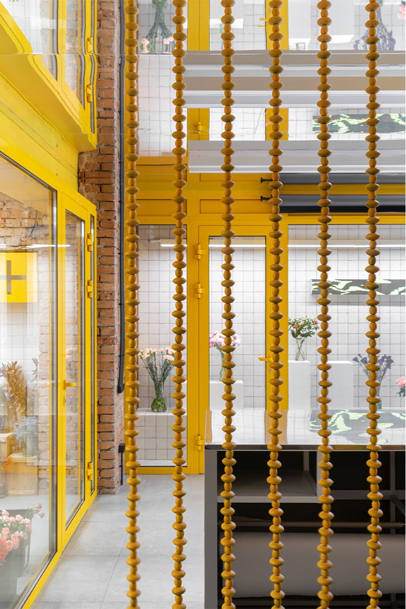 Авангардистский интерьер цветочного магазина в Екатеринбурге – проект дизайн-бюро Zavod11