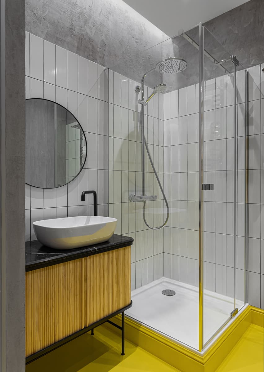 Тропический интерьер с анималистическими деталями и ремесленным декором – проект Ирины Шевченко