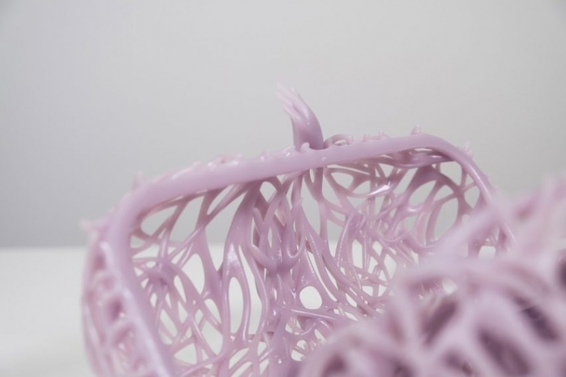 Дизайнер из Австрии создала клатч на основе изображений морских водорослей