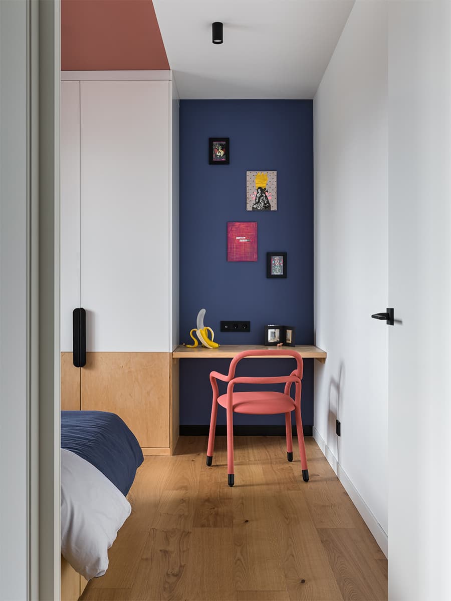 Жизнерадостный интерьер минской квартиры для молодой девушки – проект Михаила Курносова