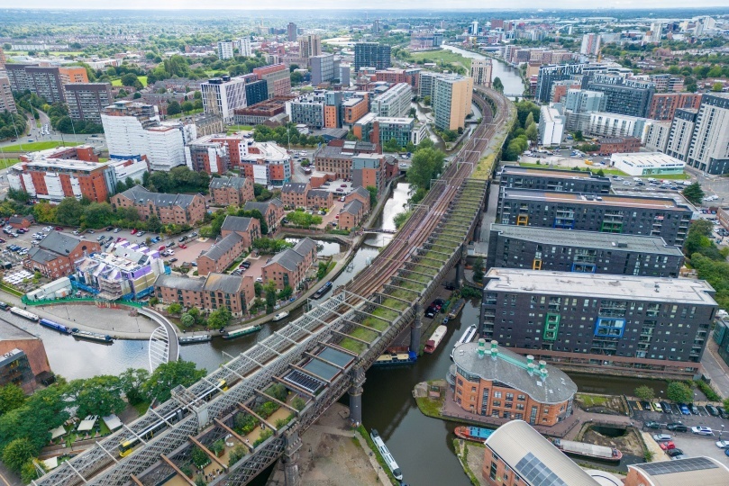 Виадук в Манчестере преобразовали в городской парк