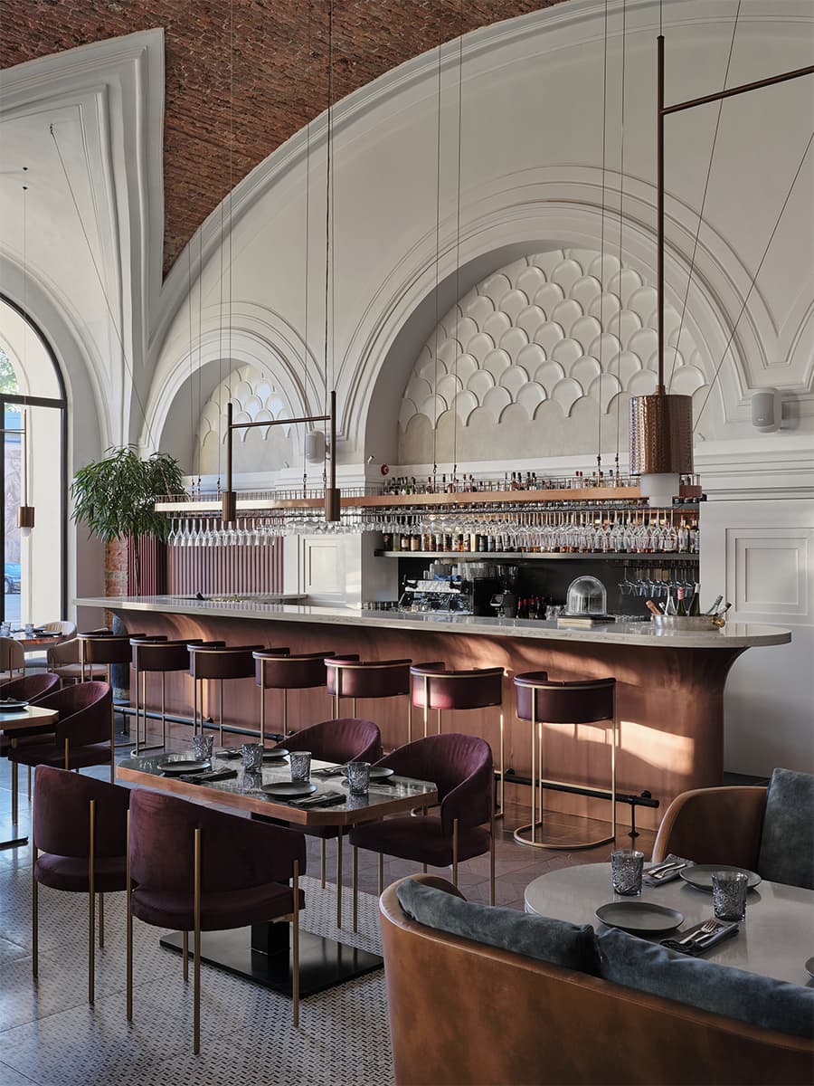 Театральный интерьер ресторана в культурной столице – проект MODGI Group