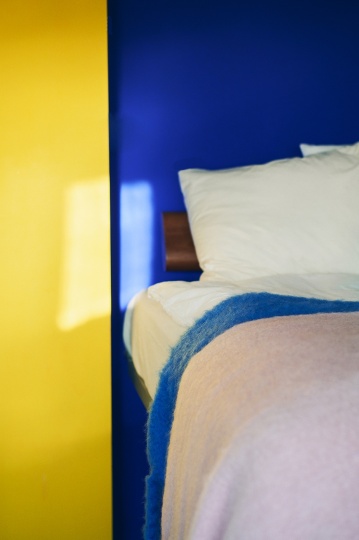 Палитра Ле Корбюзье нашла отражение в новой линейке одеял Tekla
