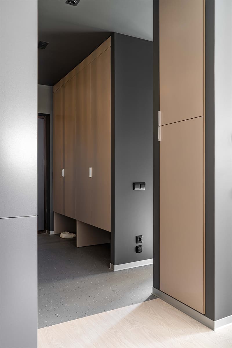 Практичный интерьер квартиры под сдачу в современном стиле – проект LIVET Architects