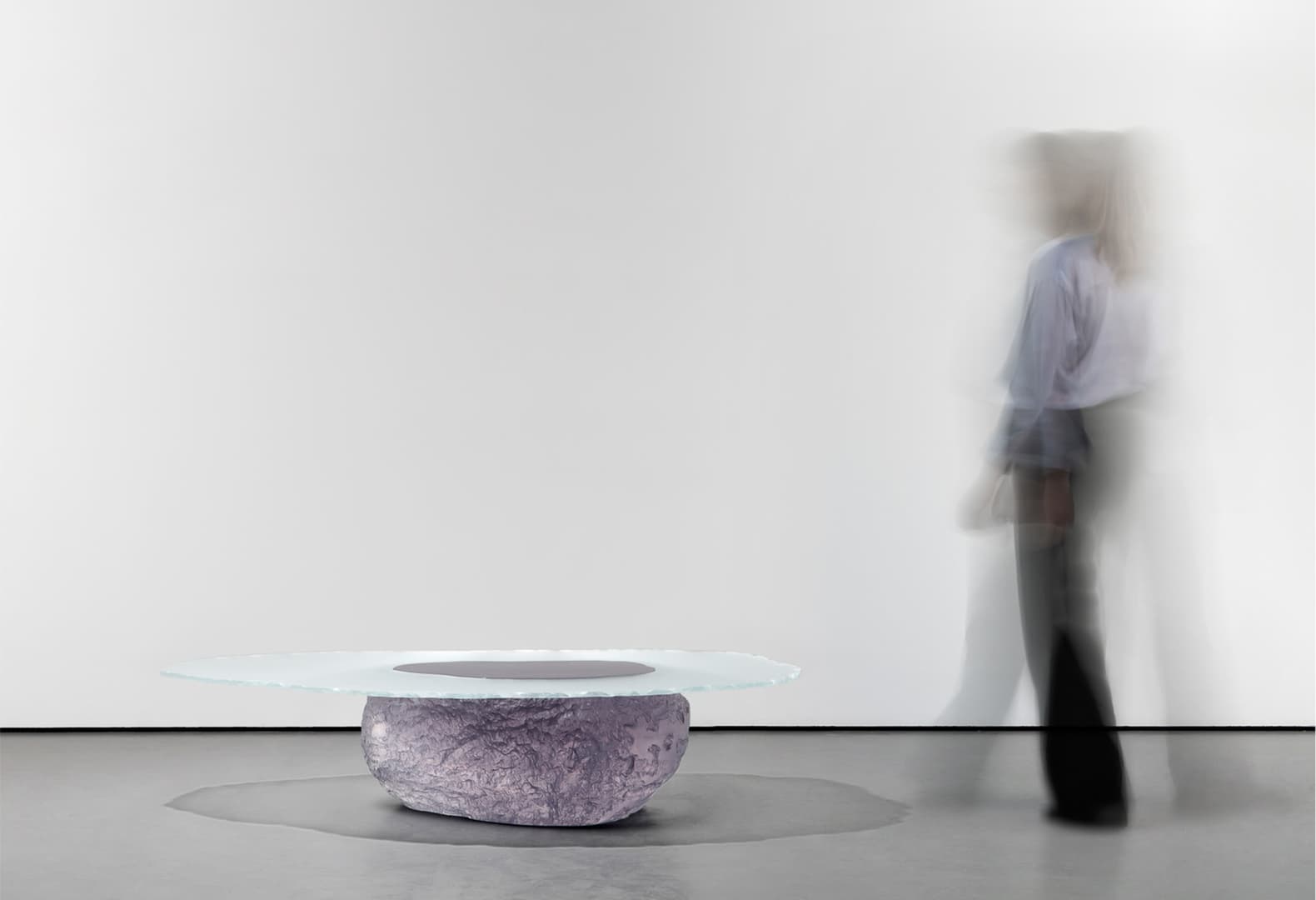 Столики Plain Cuts_Remediated. Вонмин Парк в Carpenters Workshop Gallery