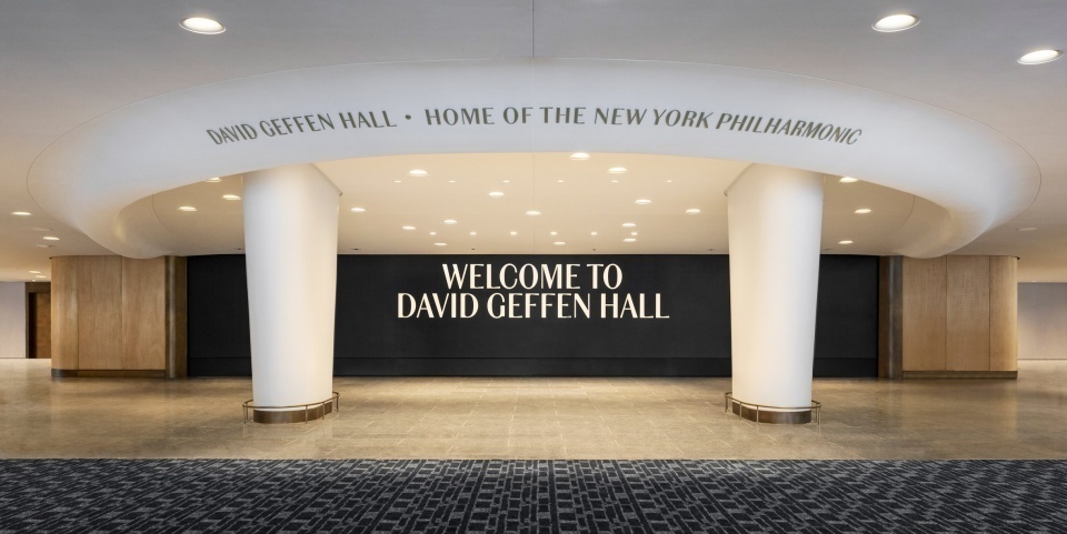 В Нью-Йорке завершилась реконструкция концертного зала David Geffen Hall