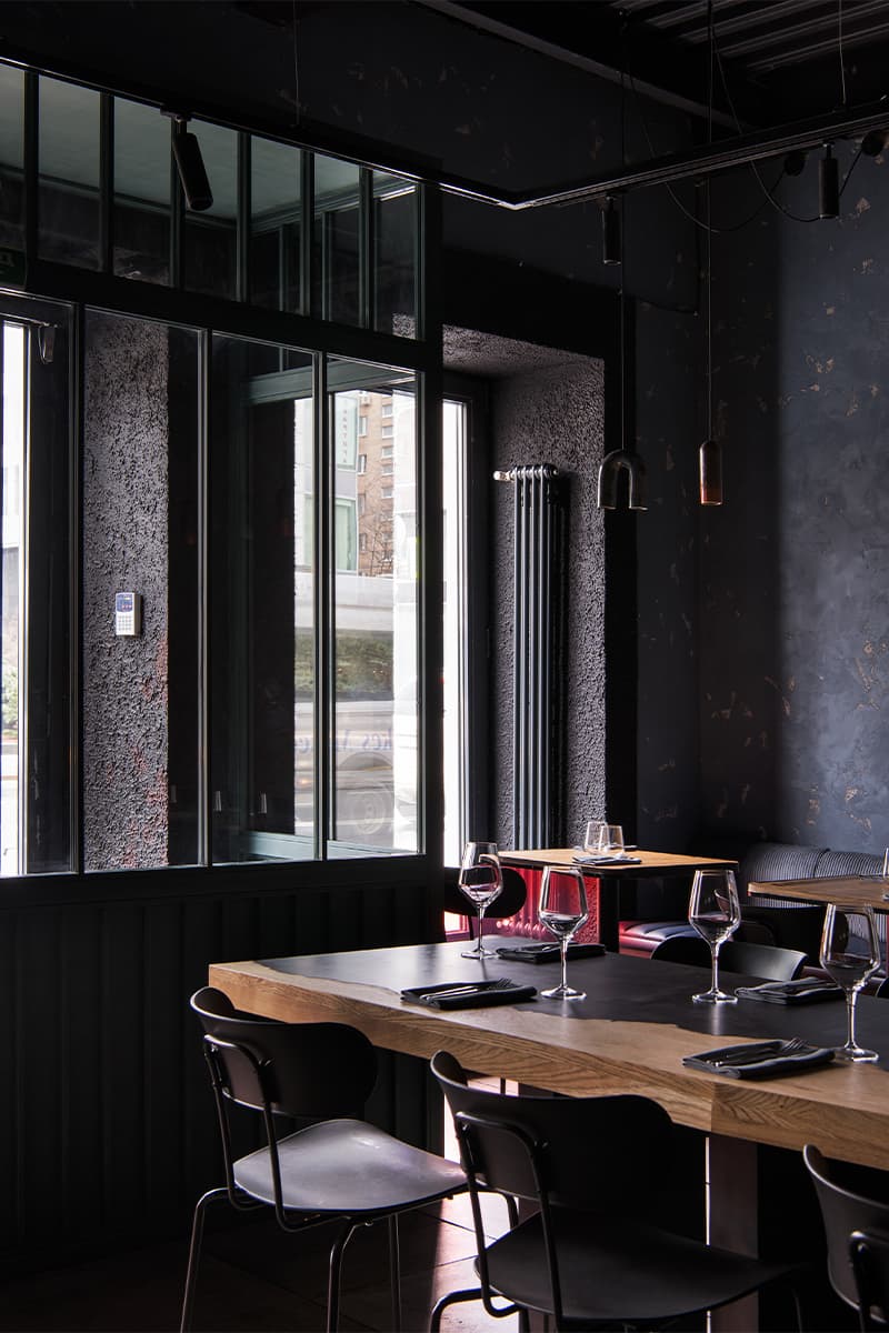 Брутальный интерьер мясного ресторана в центре Москвы – проект PAUM Design