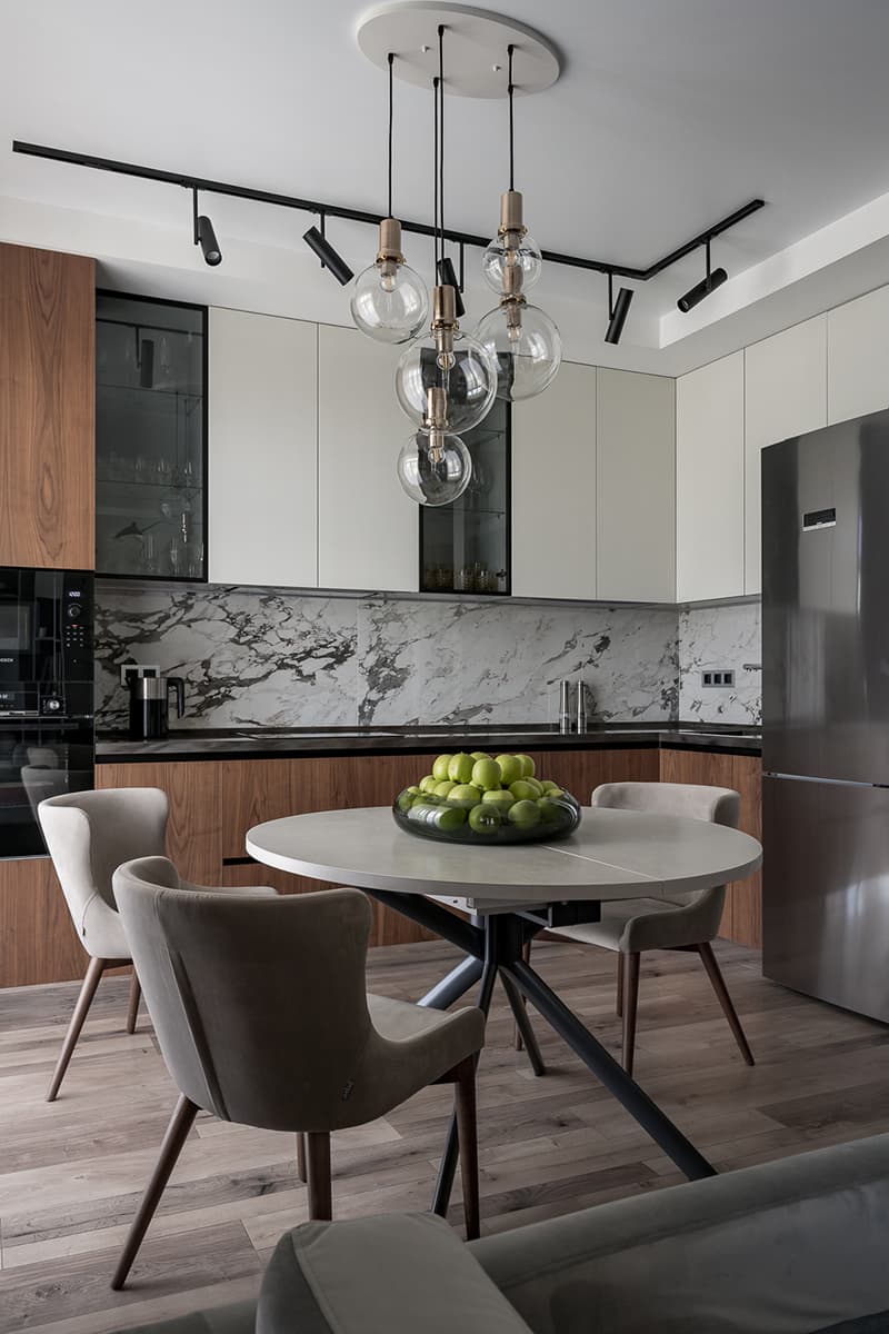 Красочные детские комнаты в интерьере челябинской квартиры – проект Елены Глининой