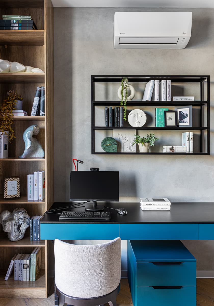 Функциональный интерьер квартиры с панорамным видом на реку – проект ELF Interior