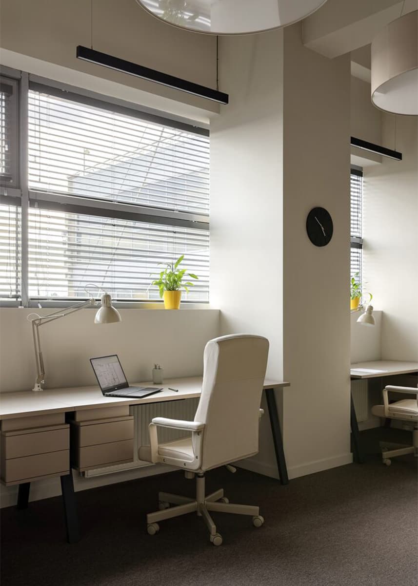 Футуристичные сюжеты и гибкая планировка в интерьере офиса – проект ENTER-ra Design Studio