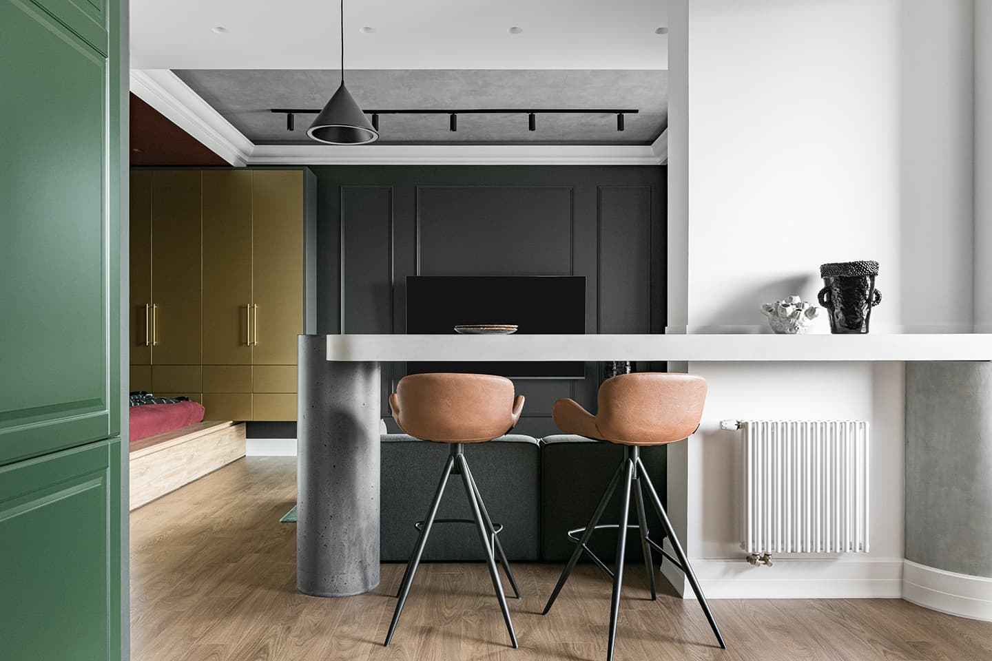 Небанальный интерьер квартиры для занятого мужчины из Екатеринбурга – проект Дарьи Петренко