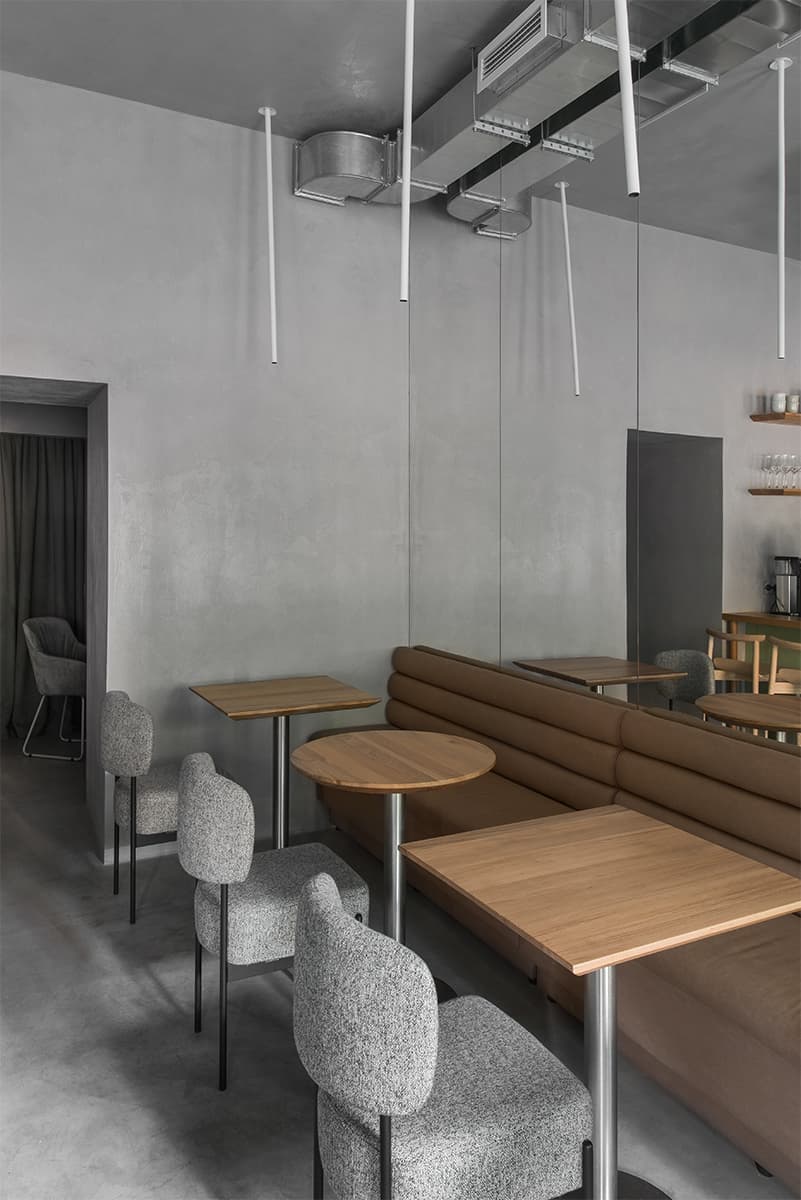 Лаконичный интерьер кондитерской, пронизанный атмосферой Санкт-Петербурга – проект QUADRUM Studio