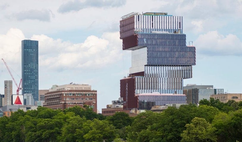 В Бостоне появился вертикальный университетский кампус