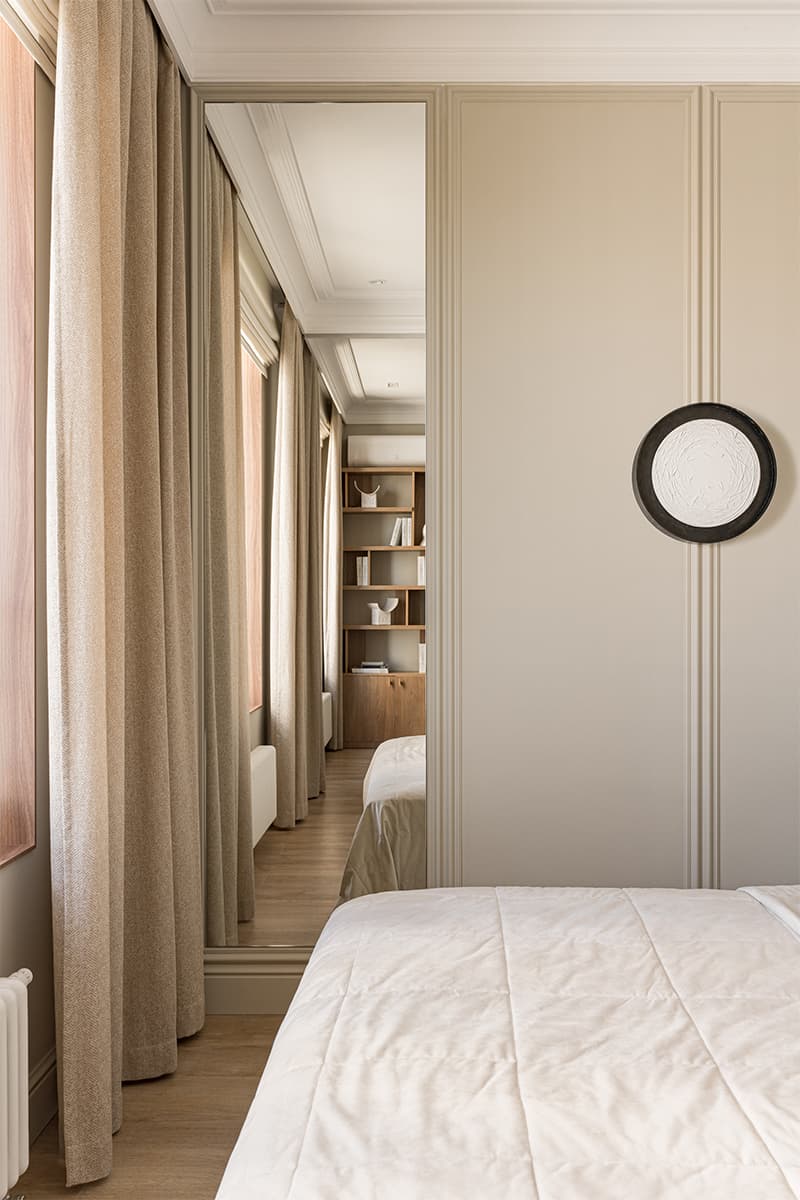 Пятьдесят оттенков бежевого в интерьере небольшой квартиры для молодой девушки – проект Алены Герасимовой