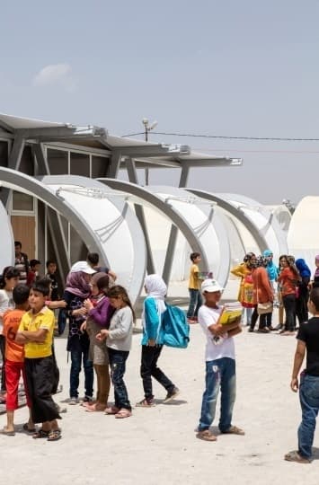 Модульные классные комнаты для беженцев от Zaha Hadid Architects