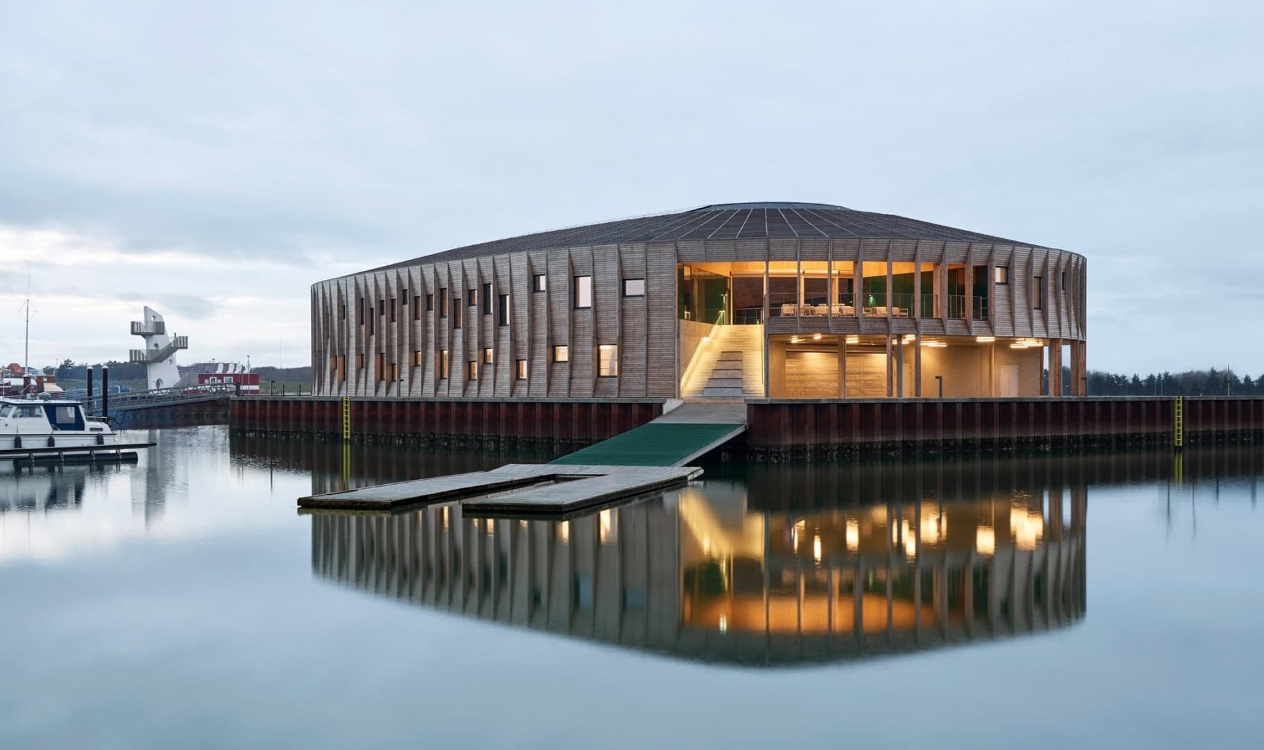 Snøhetta и WERK Arkitekter построили общественный центр в датском портовом городе