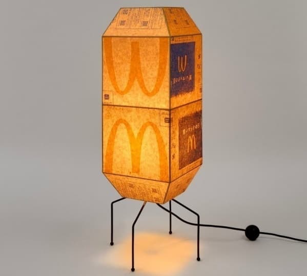 Корейский дизайнер сделал лампы из бумажных пакетов McDonald’s