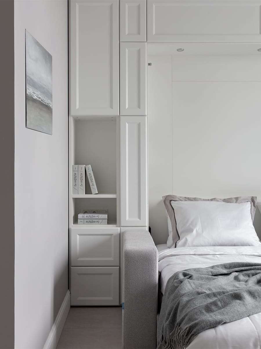 Утонченный интерьер компактной квартиры с трансформируемой мебелью – проект Ирины Ващенко