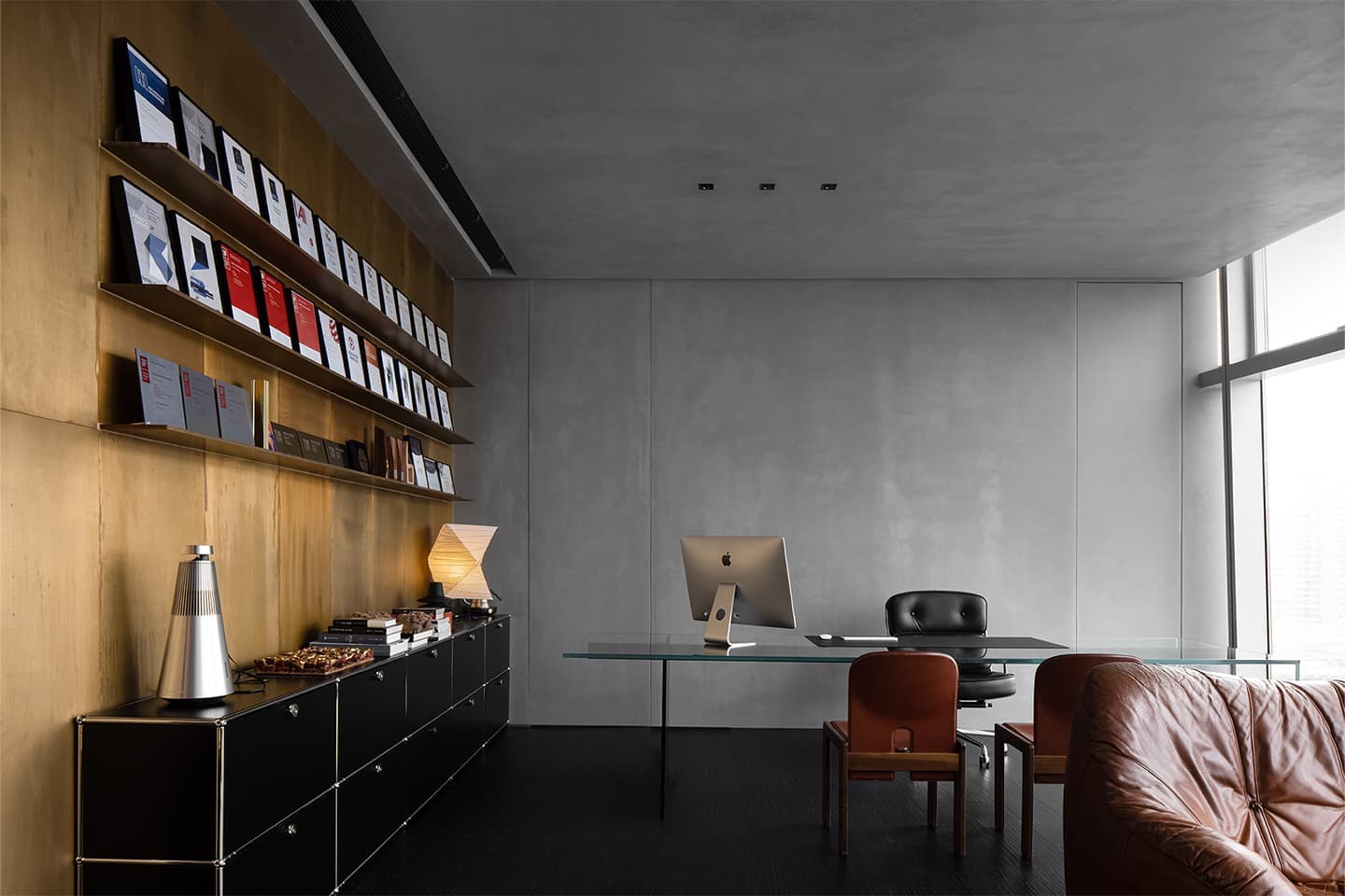 Диалог между эпохами и восточный шарм в интерьере китайского офиса – проект студии JG Phoenix