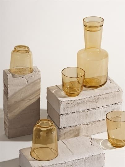 Muuto и студия Broberg & Riddlerstråle представили коллекцию стеклянной посуды
