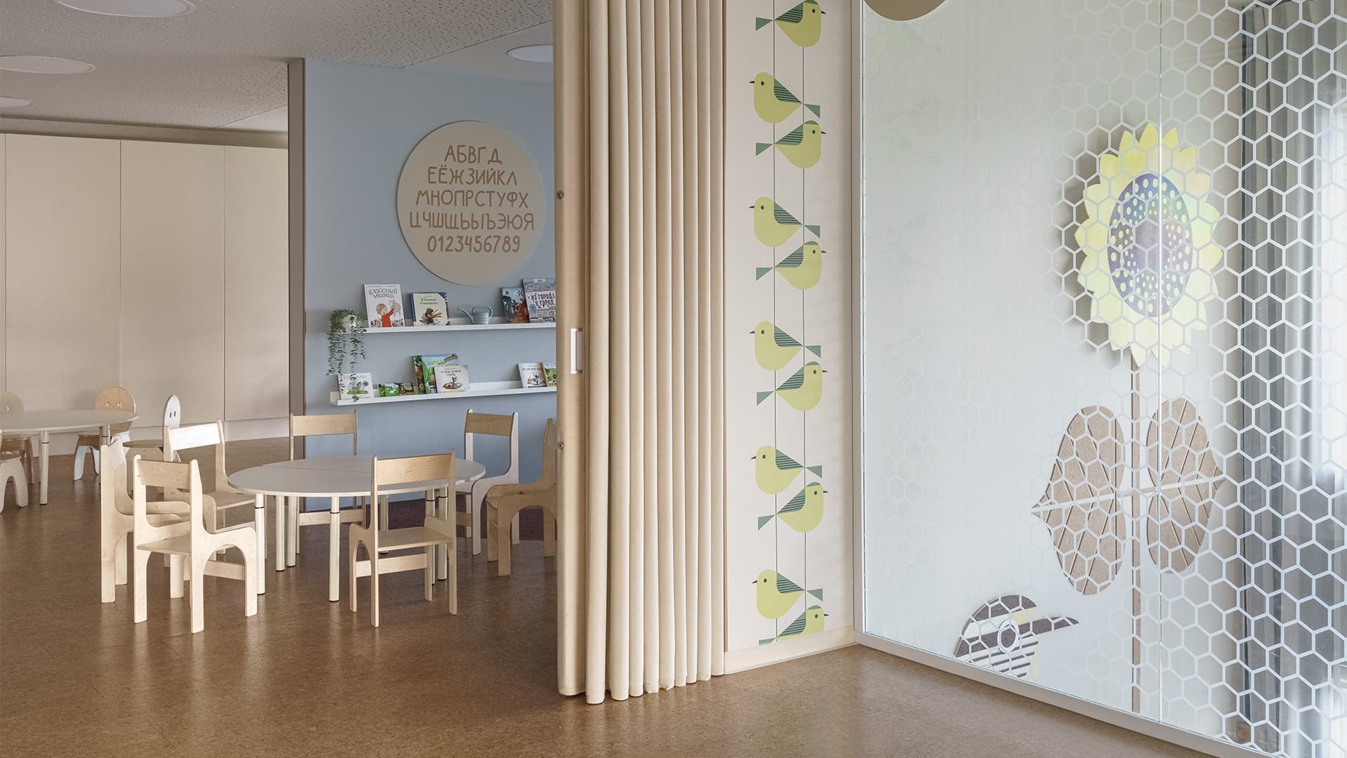 Экологичный интерьер детского клуба в Екатеринбурге — проект дизайн-бюро Zavod11
