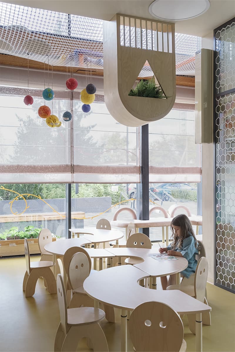 Экологичный интерьер детского клуба в Екатеринбурге — проект дизайн-бюро Zavod11