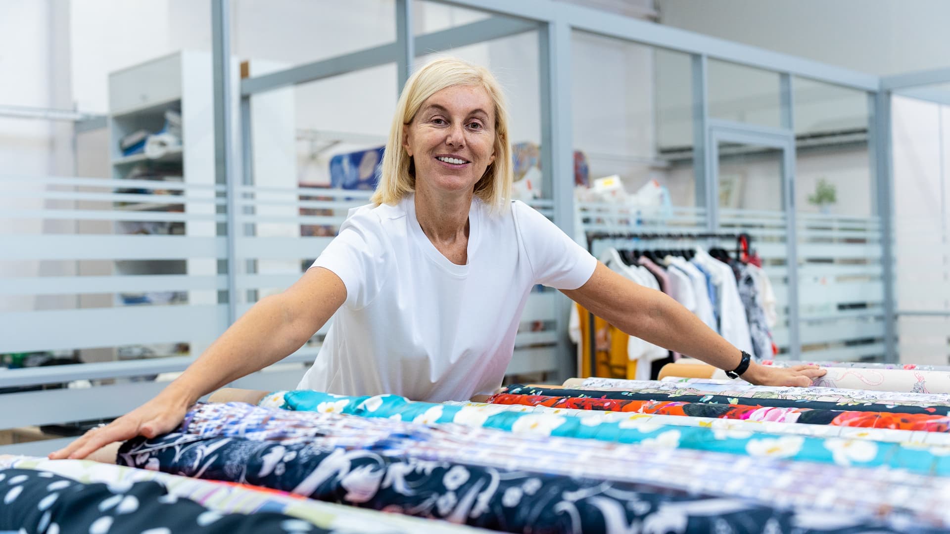 Александра Калошина: «Текстильный дизайн — это промышленный дизайн. Мы думаем полками магазина одежды и километрами ткани»