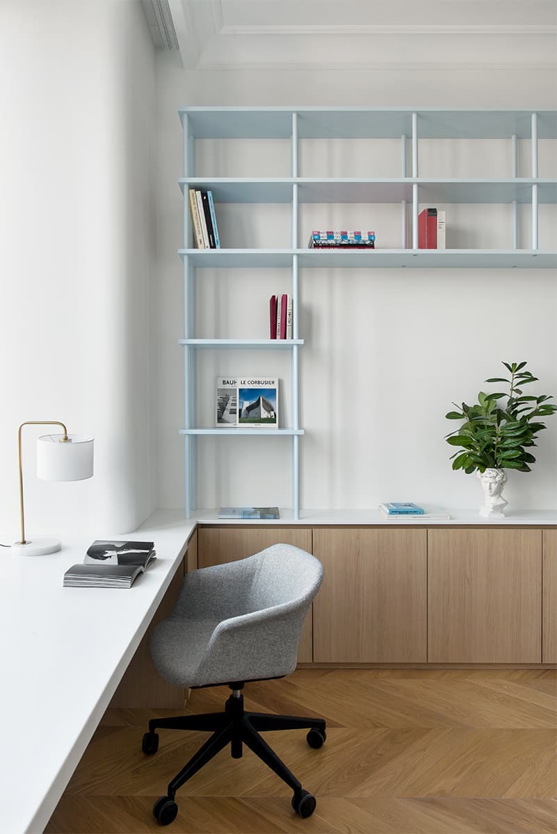 Воздушный интерьер с французским настроением для сдвоенной квартиры в Москве — проект бюро KS Architects