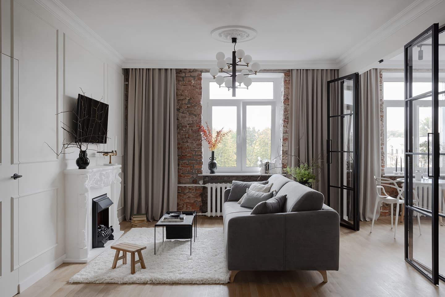 Оригинальный интерьер светлой квартиры в центре Минска — проект Екатерины Гаращук