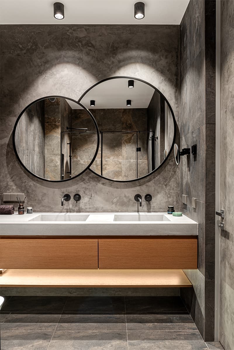 Изумрудные, синие и серые оттенки в интерьере для семьи с двумя дочками — проект Ольги Белогуровой