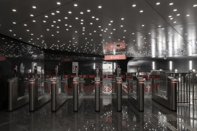 В Москве построили станцию метро «Кленовый бульвар» по проекту бюро ARCHSLON