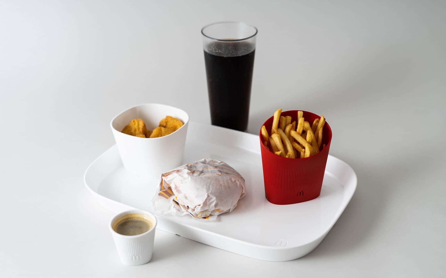 Французский McDonald’s начнет использовать многоразовую посуду
