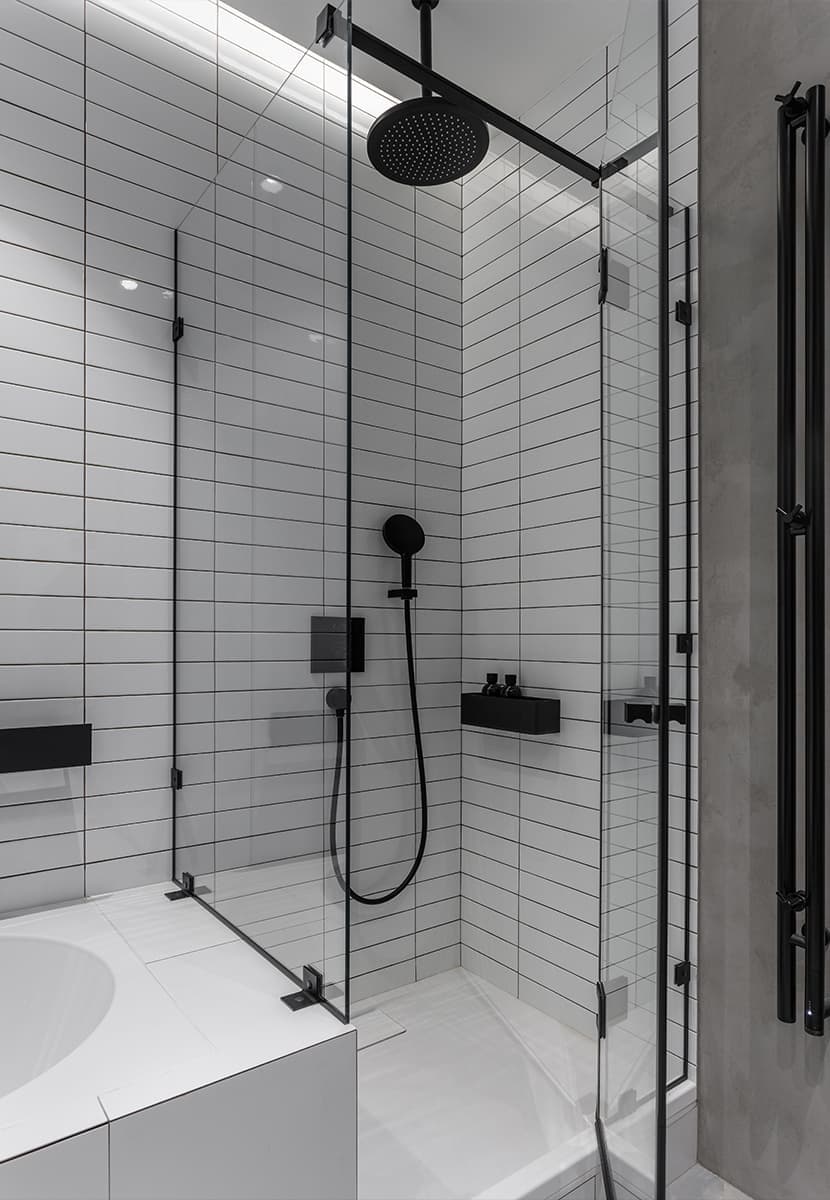 Обновленный интерьер квартиры с прямоугольной детской комнатой — проект студии DSGN HUB