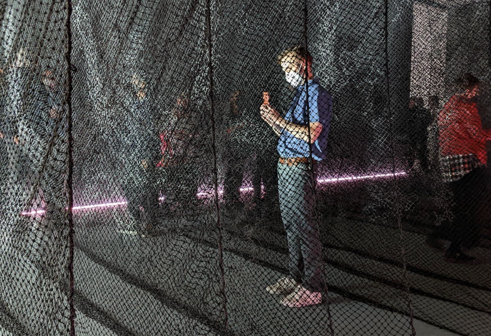 Инсталляция Veil of Vision. Фото: Soo Sunny Park