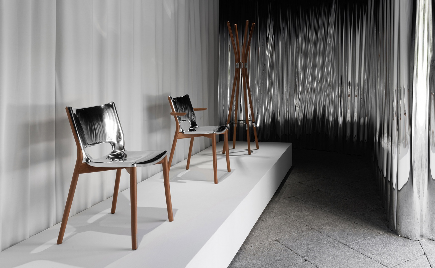 Alessi выпустила коллекцию мебели по дизайну Филиппа Старка