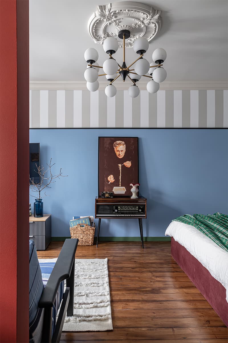 Смелый интерьер московской квартиры с советскими деталями — проект Анны Березняк