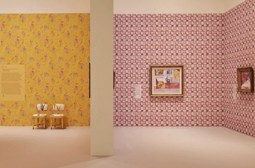 Индия Мадави создала сценографию для выставки работ Пьера Боннара