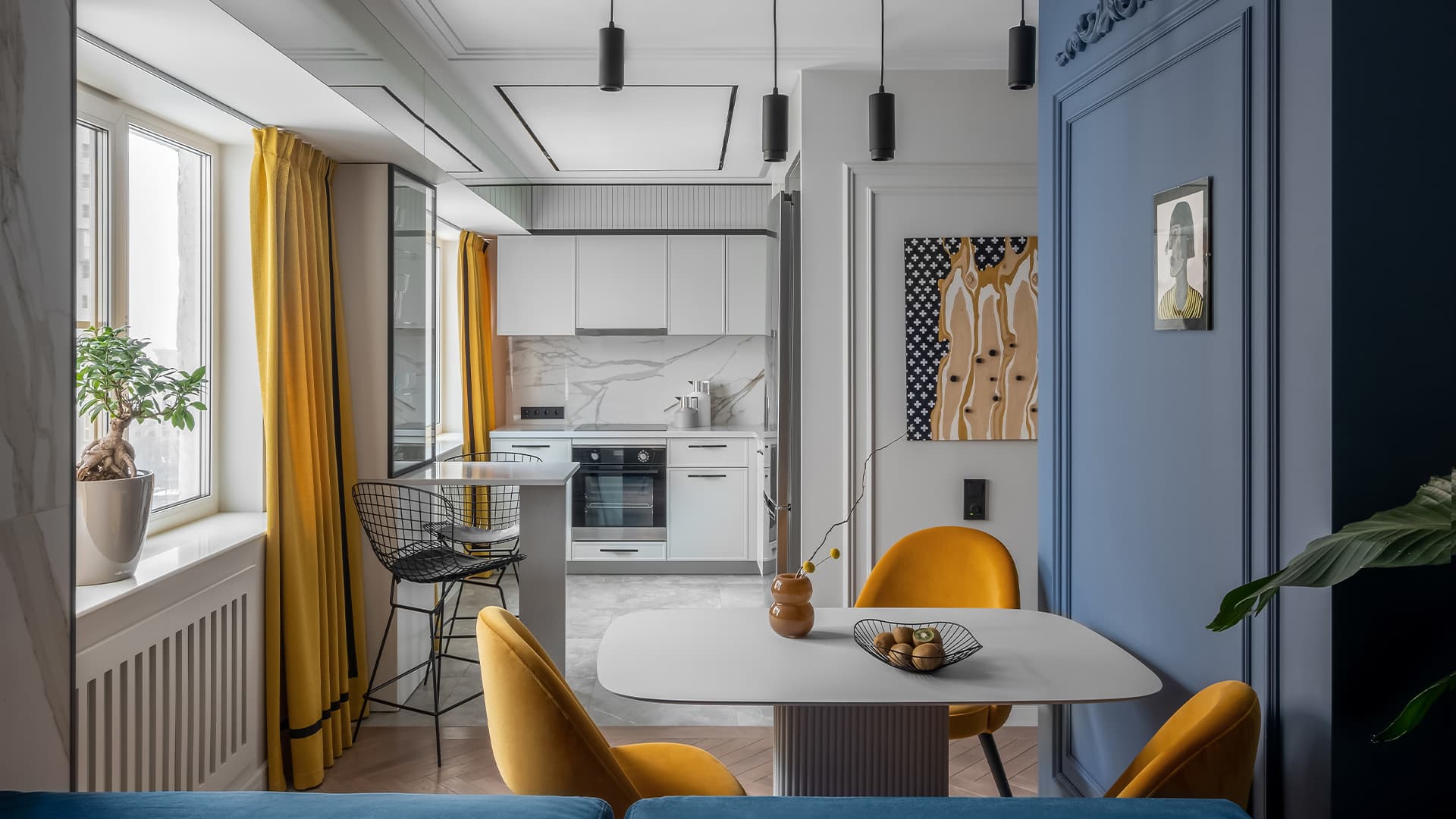 Трансформация типовой квартиры в яркий дом с нестандартным интерьером — проект Марии Ничипоренко