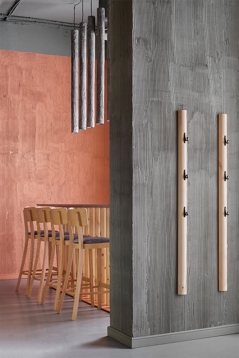 Современное прочтение французского стиля в интерьере красноярской кофейни — проект студии LEFTdesign