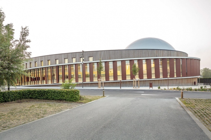 Студия Snøhetta построила планетарий и обсерваторию во Франции