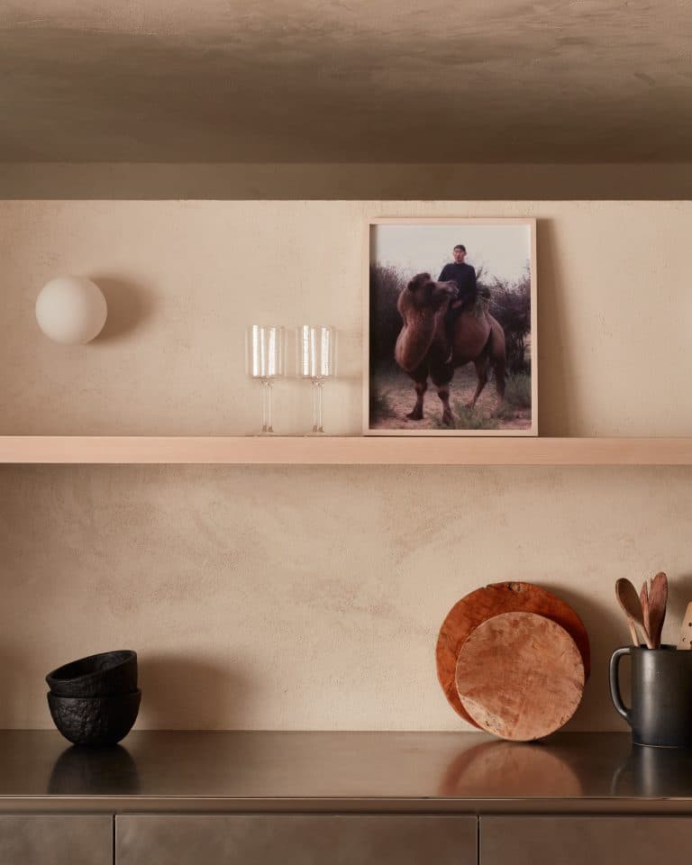 Неспешность, винтаж и комфортная архитектура в квартире площадью 26 кв. м — проект студии .PEAM Design