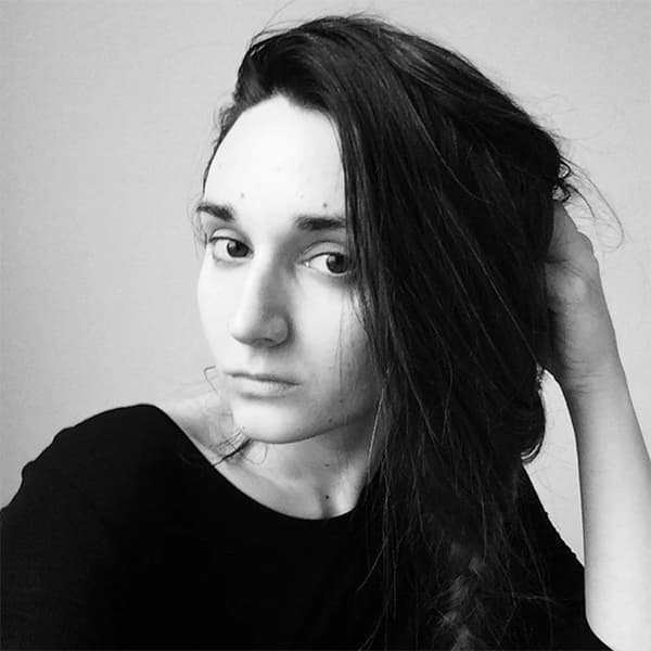 Юлия Ионова Логуа, интерьерный и предметный дизайнер