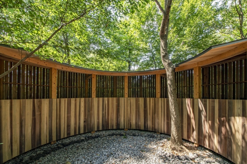 Tono Mirai Architects построили «‎устойчивый»‎ общественный туалет в Японии